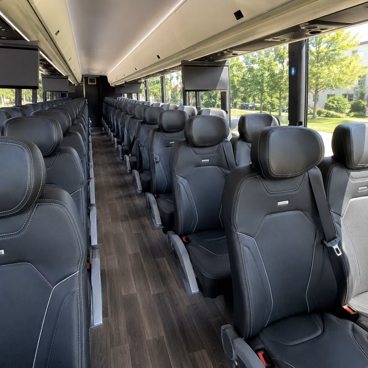 kennewick charter bus rentals for kennewick educational trips
