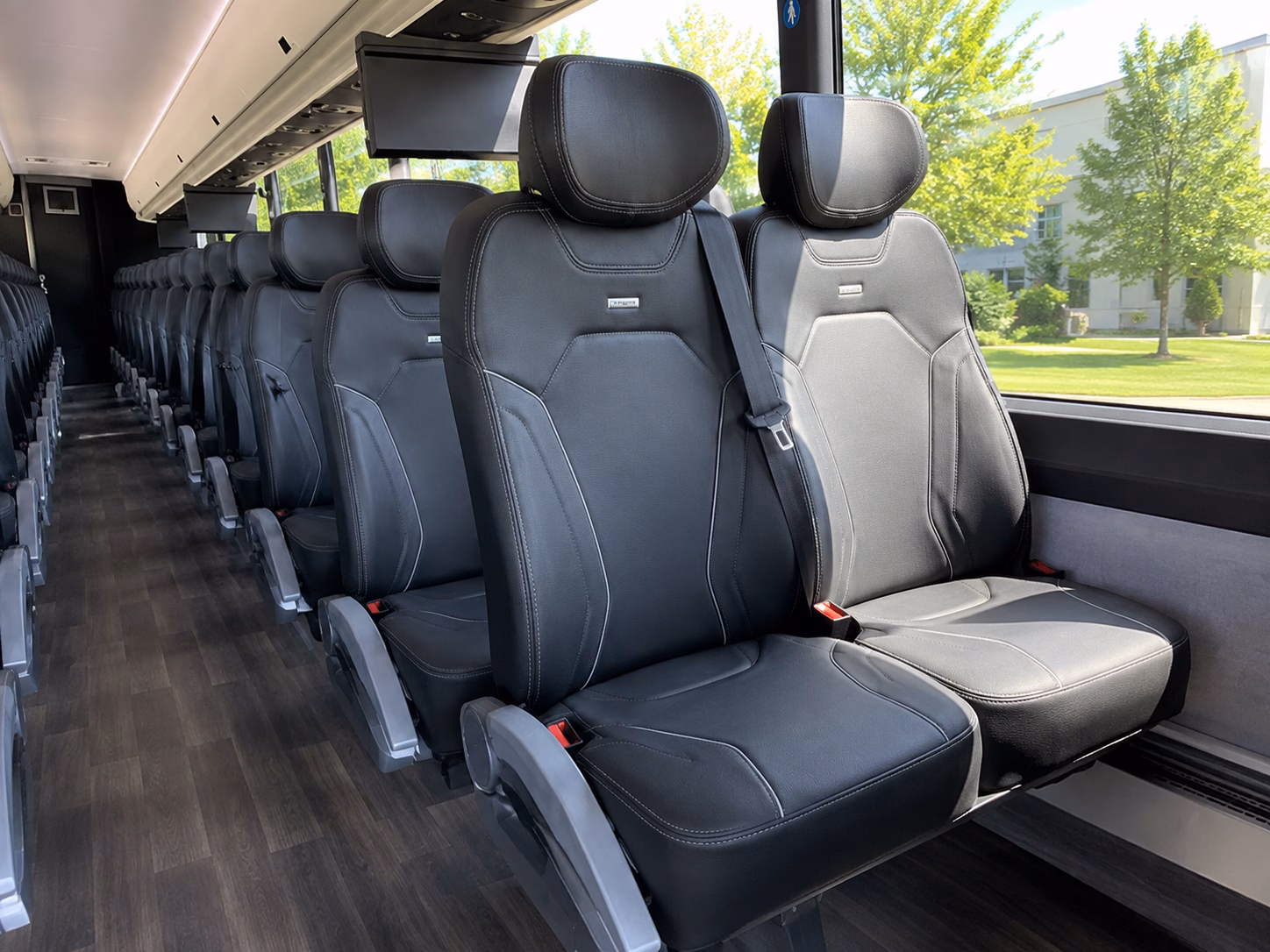 lewiston charter bus