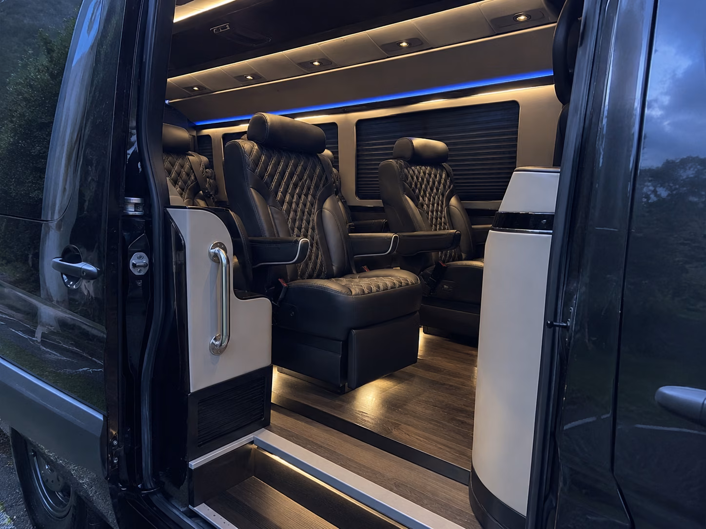lewiston long distance transportation for every group size
