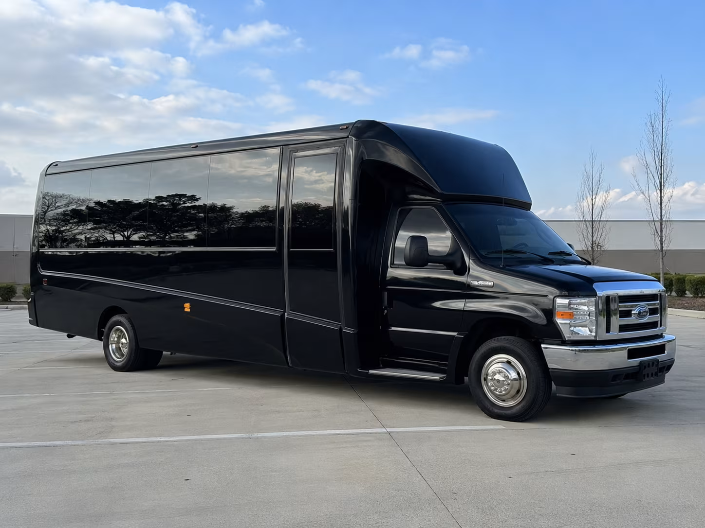 you can count on spokanevalleycharterbuscompany com for spokane valley prom wedding and wine tour transportation